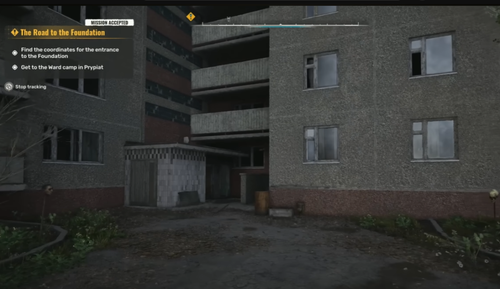 Mission objective overlay on abandoned apartment building